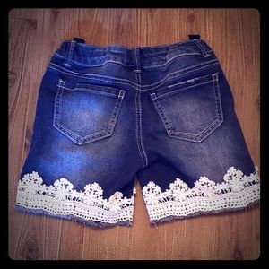 Girls size 8 Mudd shorts